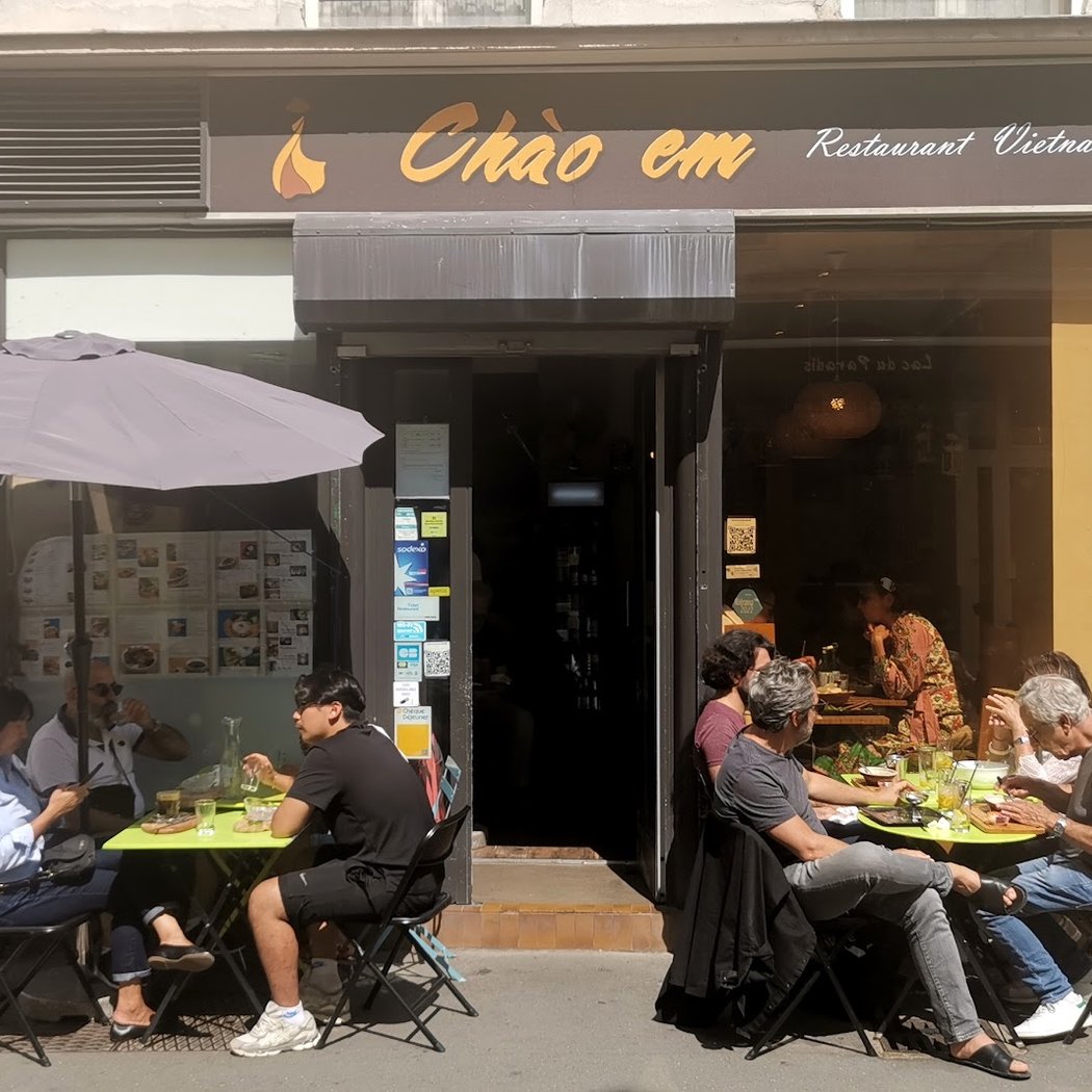 Chào em 2